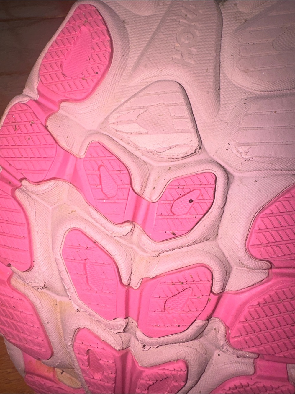 Hoka Clifton 10 Rose Cream/Dried Rose - Picture 8 of 9